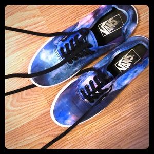 Size 6.5 women’s size 5 men’s unisex galaxy vans